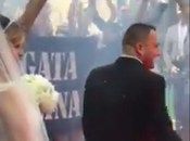 Video. Matrimonio ultras: cori striscioni omaggiare tifoso azzurro