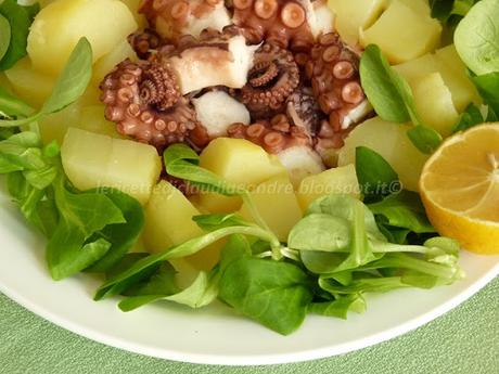 Insalata di polpo con valeriana e patate