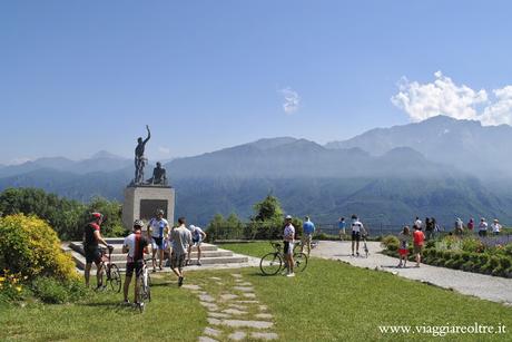 Monumento al Ciclista Ghisallo 
