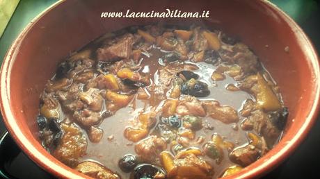 Spezzatino di Vitello con Peperoni e Olive (in Pentola a Pressione, Acticook Lagostina)