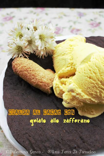 Cialda Al Cacao Con Gelato Allo Zafferano