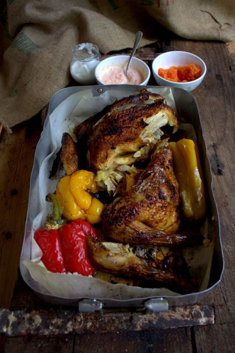 Il gallo che non voleva entrare nel forno della stufa a legna. Verdure e dip alla papya