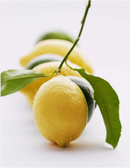 Il limone, rimedio naturale contro la sudorazione eccessiva
