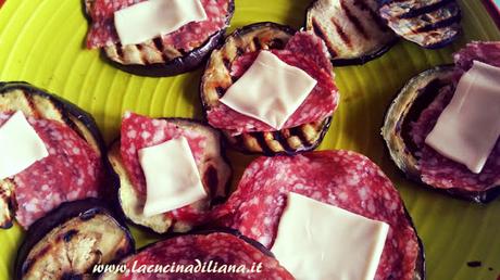 Involtini di Melanzane con Salame e Formaggio