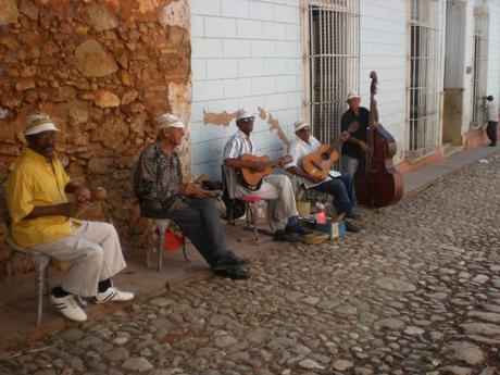 Dieci consigli per preparare un viaggio zaino in spalle per Cuba