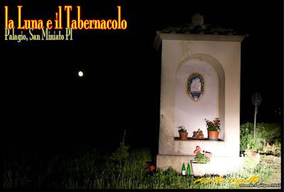 la luna e il tabernacolo
