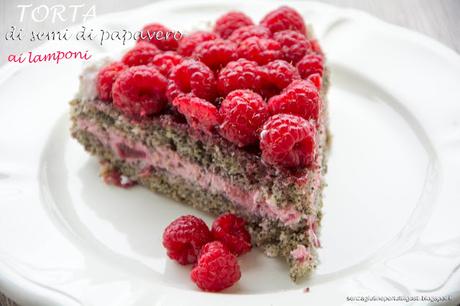 Torta di semi di papavero ai lamponi senza glutine