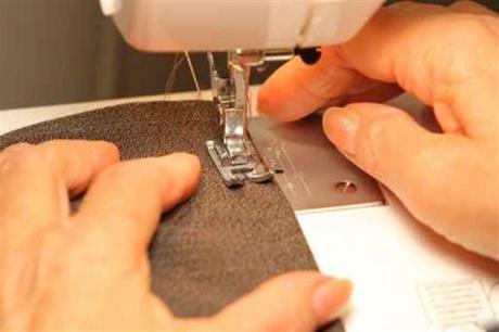 camiciaie-modellista-sarta-frastagliatrice