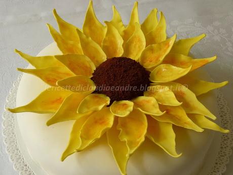 Il Girasole e la mia creazione in pasta di zucchero