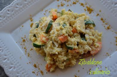 Insalata di pollo e quinoa al curry