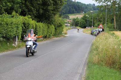 gara ciclistica con arrivo al Genovini