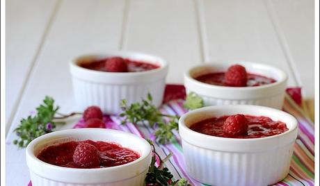 Panna Cotta (senza Gelatina) con Salsa ai Lamponi