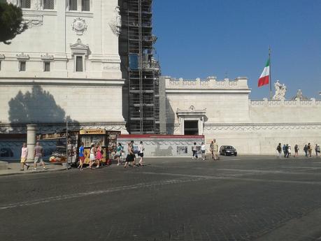 Un sabato ai Fori Imperiali e tante, tantissime domande che non avranno mai risposta. Proviamo a replicare noi!?