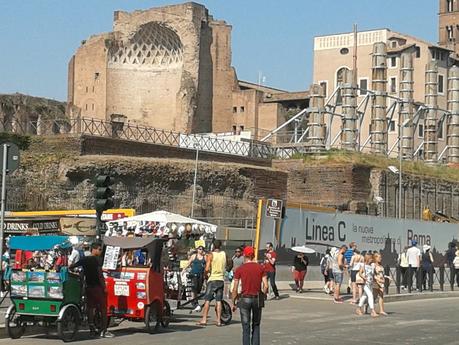 Un sabato ai Fori Imperiali e tante, tantissime domande che non avranno mai risposta. Proviamo a replicare noi!?