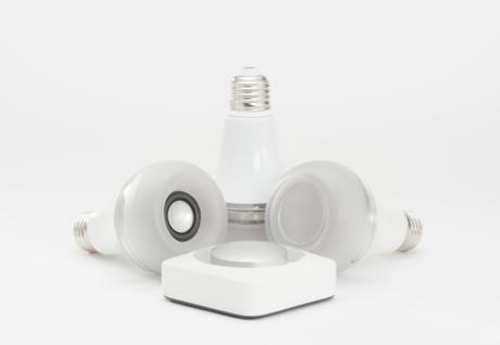 Twist è una lampadina smart con speaker wireless incorporato