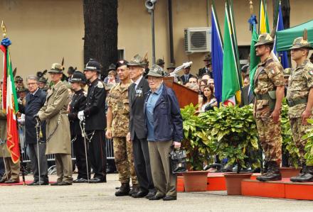 Trento/ Caserma “Gavino Pizzolato”, 2° Artiglieria Terrestre. Dopo 106 anni il glorioso Reggimento Alpino viene soppresso