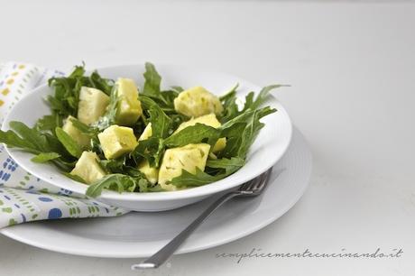 Insalata di rughetta e ananas con cena a domicilio