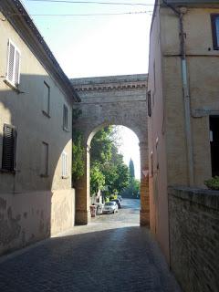 Recanati: una breve visita al poeta