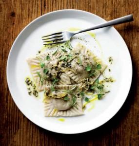 |⇨ Ravioli di zucca e amaretti con burro alle erbe