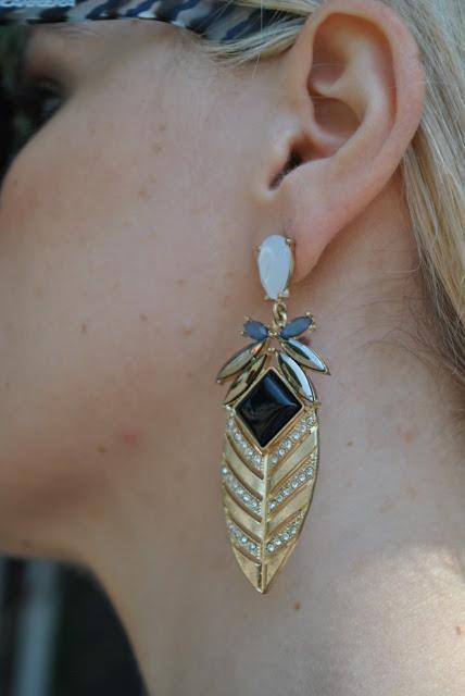 orecchini majique oceanic jewellers orecchini oro con pietra nera orecchini a goccia orecchini estate 2015 accessori estate 2015 occhiali da sole carrera majique london earrings mariafelicia magno fashion blogger colorblock by felym fashion blog italiani fashion blogger italiane italian girls fashion bloggers italy