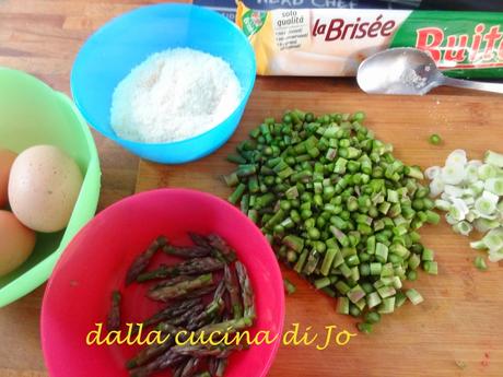 Frittatine agli asparagi vestite di brisée