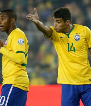 La presunzione di Robinho, le scuse di Dunga, Thiago Silva recidivo: Brasile shock
