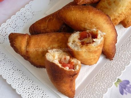 Panzerotti alla pizzaiola