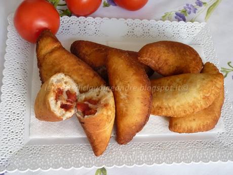 Panzerotti alla pizzaiola