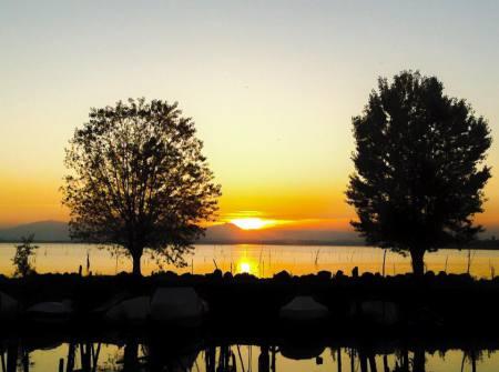 La fotografia della settimana. Il Lago Trasimeno visto da Irene Di Liberto