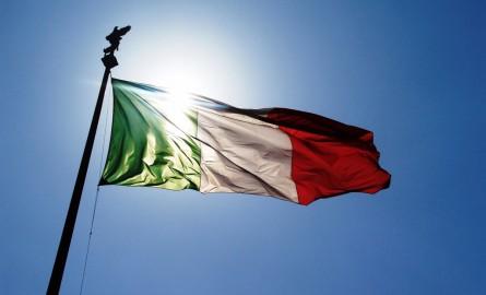 L’Italia DEVE uscire dall’euro, e nel più breve tempo pos...