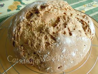 Pane con farina di enkir, a lievitazione naturale