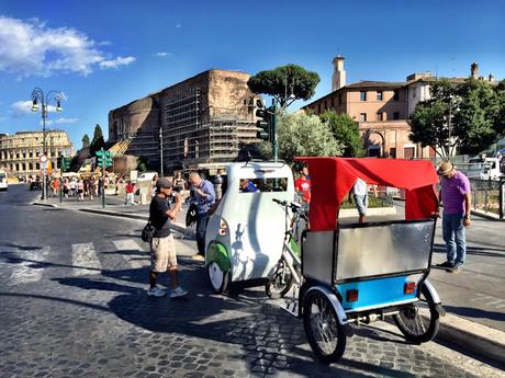 I risciò come i camion bar. Ecco come si crea dal nulla uno scempio decennale alla romana. Possiamo seguirlo dall'inizio