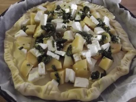 TORTA SALATA PATATE PESTO E FETA