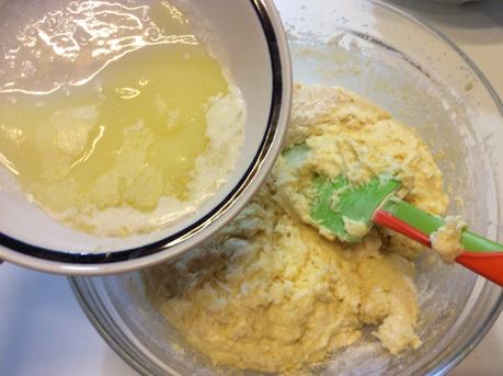 TORTA MORBIDA CON CILIEGIE