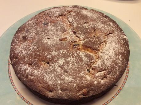 TORTA MORBIDA CON CILIEGIE