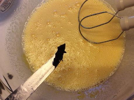 TORTA MORBIDA CON CILIEGIE