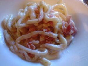 Strozzapreti panna e prosciutto