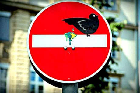 french-street-artist-clet-abraham-hijacks-street-signs-17