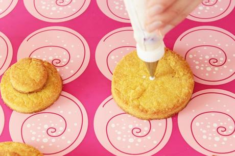 Cookie wedding cake Diy