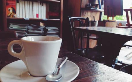 Evaluna: la Libreria Cafe’ vicino alle antiche Mura Greche di Napoli