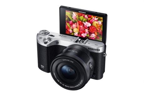 Samsung rilascia un corposo aggiornamento Firmware (versione 1.10) per la macchina fotografica NX500 Samsung rilascia un corposo aggiornamento Firmware (versione 1.10) per la macchina fotografica NX500 Samsung rilascia un corposo aggiornamento Firmware (versione 1.10) per la macchina fotografica NX500 Samsung rilascia un corposo aggiornamento Firmware (versione 1.10) per la macchina fotografica NX500Samsung NX500_Right Angle Black