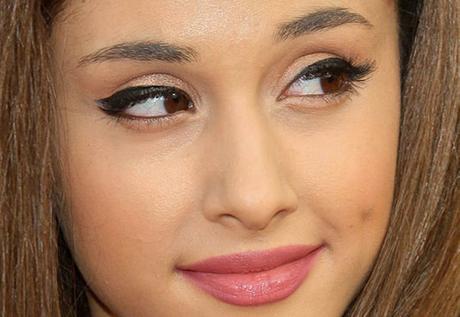 ariana grande make up