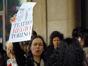 Protesta Teatro Regio: Pensiero 03...