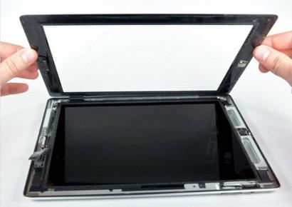 ipad 2 disassemble 410x290 iPad 2 messo a nudo, scoperti dettagli su RAM e CPU