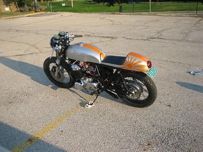 Honda CB750 Café Racer - Japanese Style