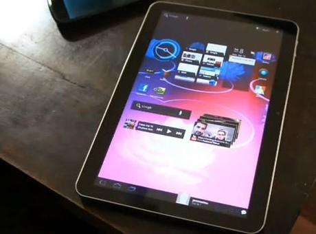 Galaxy Tab 10.1 Samsung Samsung Galaxy Tab 10.1, un esaustivo video per conoscerlo meglio