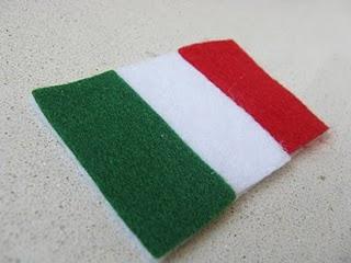 Festa dell'Unità d'Italia: spillette tricolore fai da te