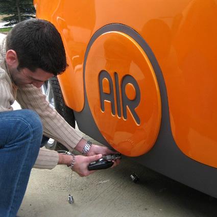 La benzina non sarà più un problema! AUTO AD ARIA COMPRESSA!!!