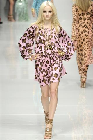 Blumarine, l'animalier per la primavera estate 2011