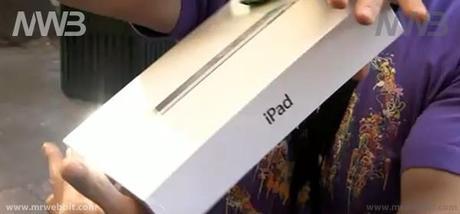 Contenuto della confezione e scatola di iPad 2